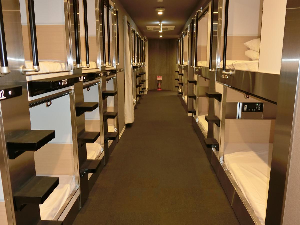 Capsule Hotel Valie Ebisucho Ósaka Exteriér fotografie