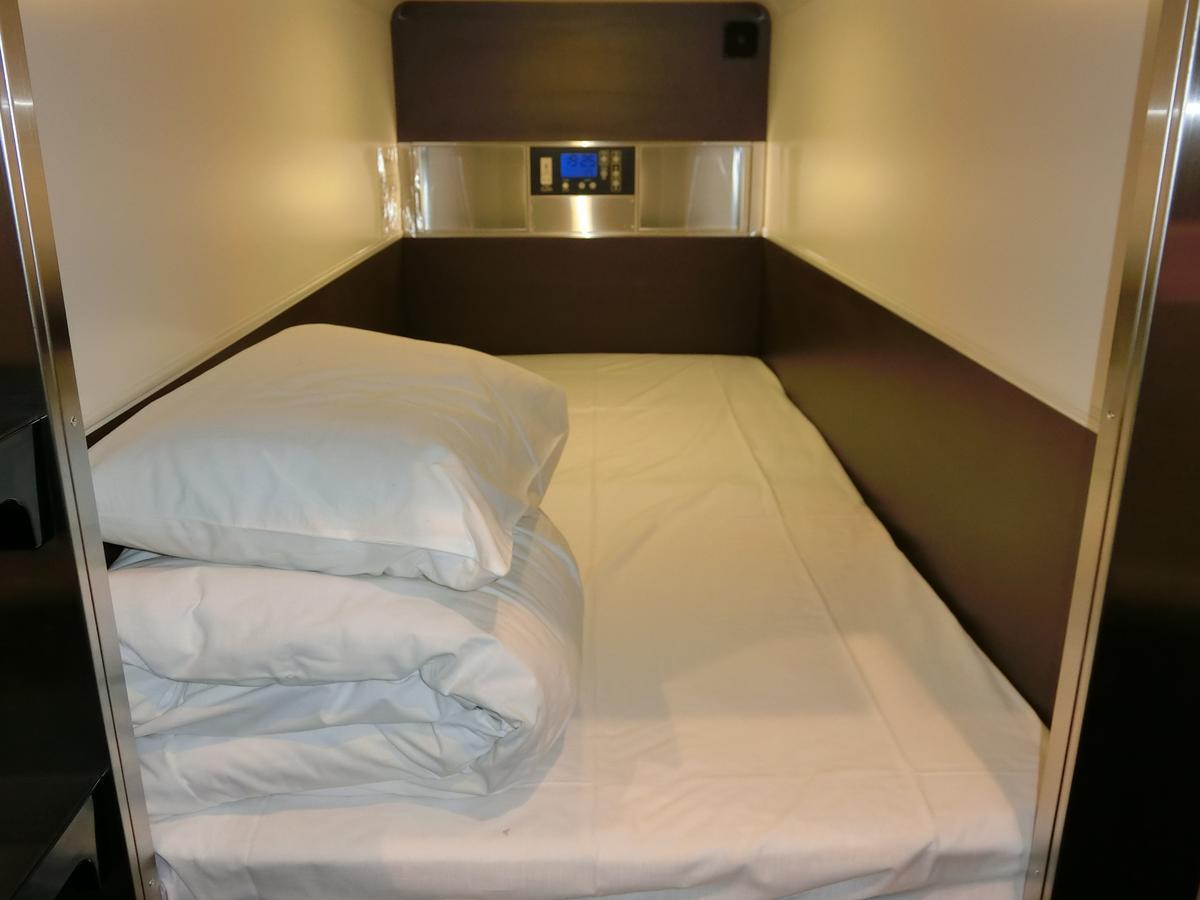 Capsule Hotel Valie Ebisucho Ósaka Exteriér fotografie