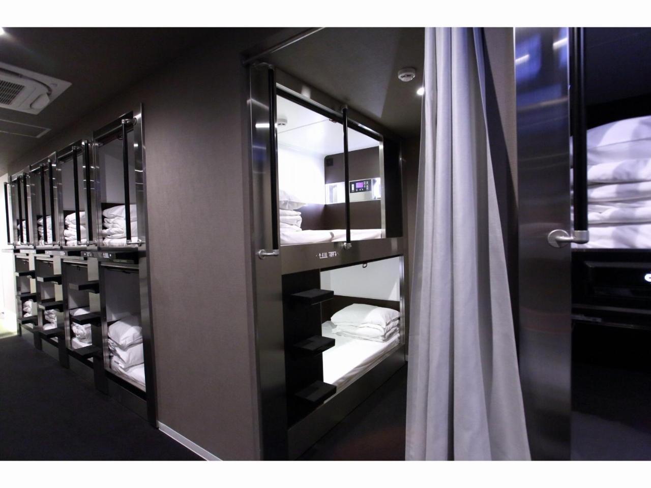 Capsule Hotel Valie Ebisucho Ósaka Exteriér fotografie