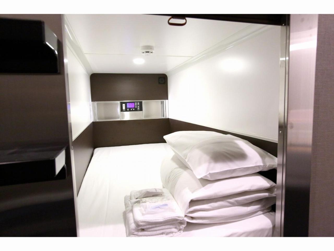 Capsule Hotel Valie Ebisucho Ósaka Exteriér fotografie