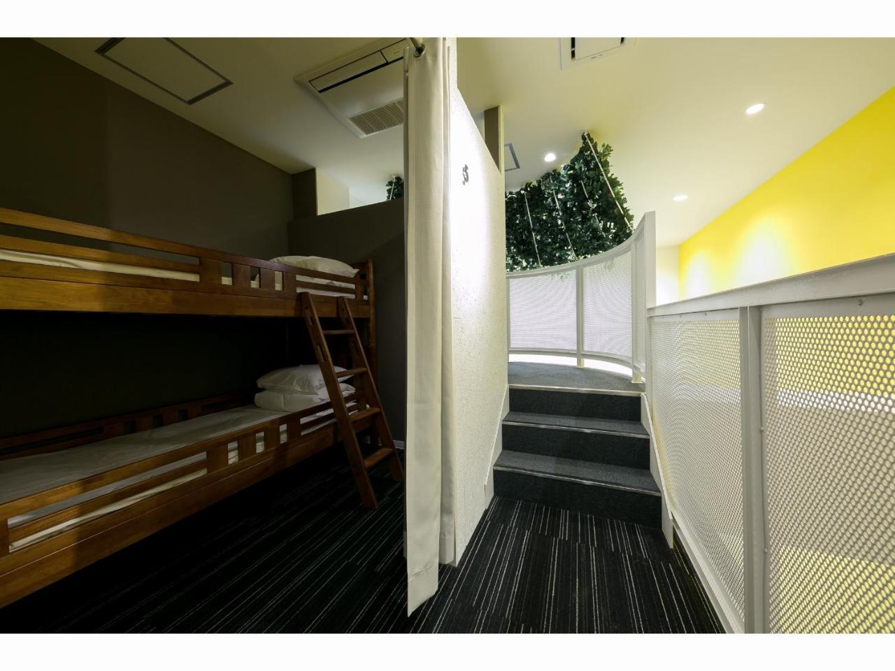 Capsule Hotel Valie Ebisucho Ósaka Exteriér fotografie